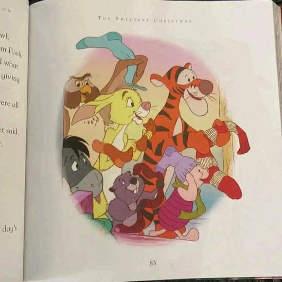 Disney Christmas story book collection - Picture 3 of 5